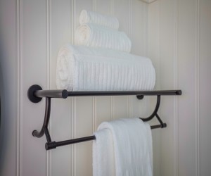 2 Double Beds